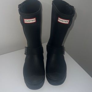 Hunter boot- size 9